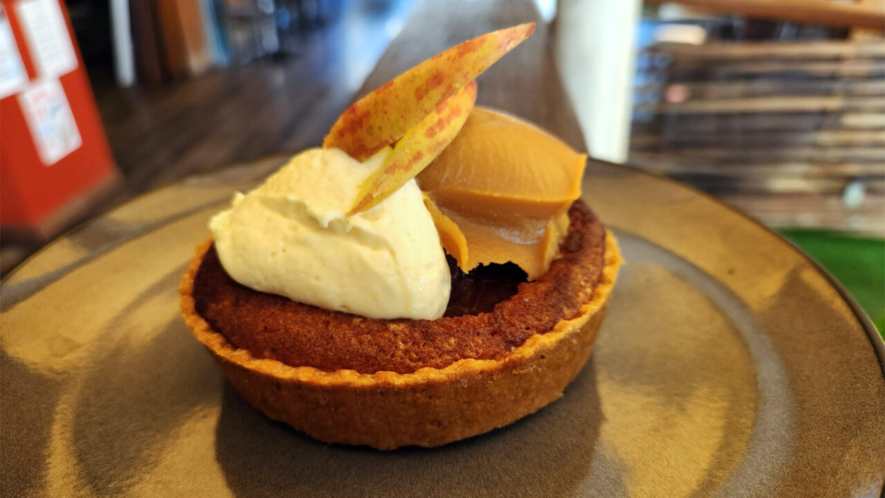 TARTE AUX POMMES